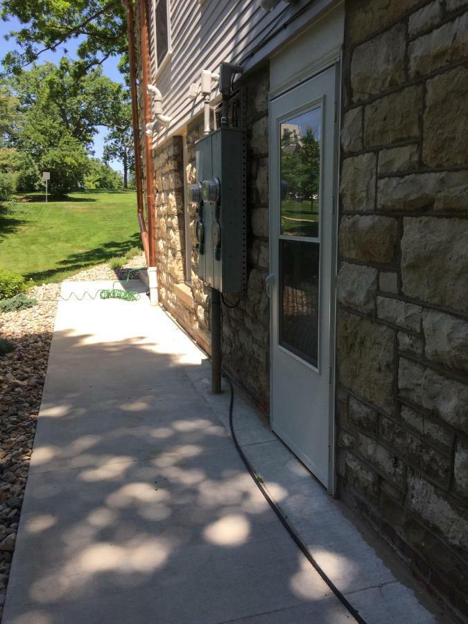 Historical Oscar Lofquist House In The Heart Of Des Moines Apartment ภายนอก รูปภาพ